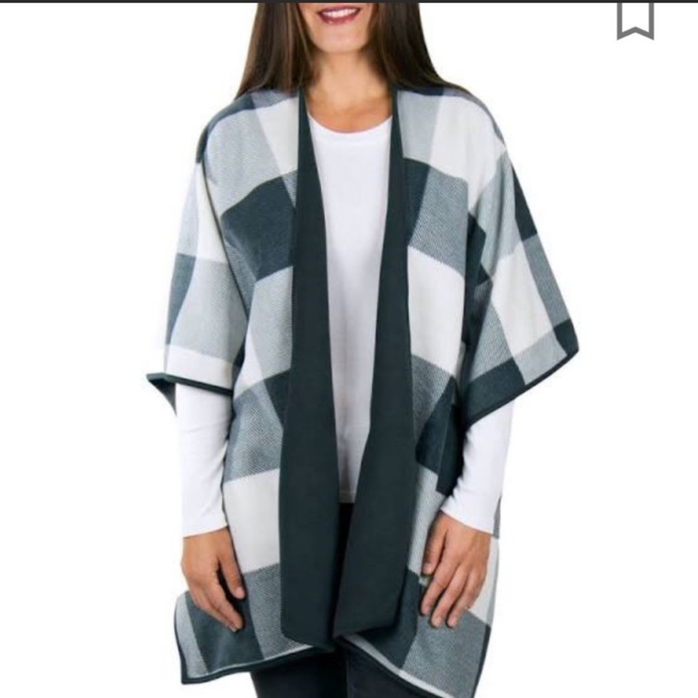 Woolrich plaid poncho one size